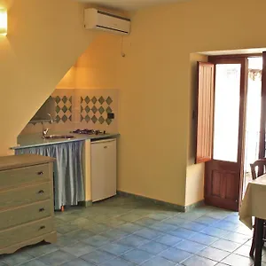 Al 199 , Cefalú Italia